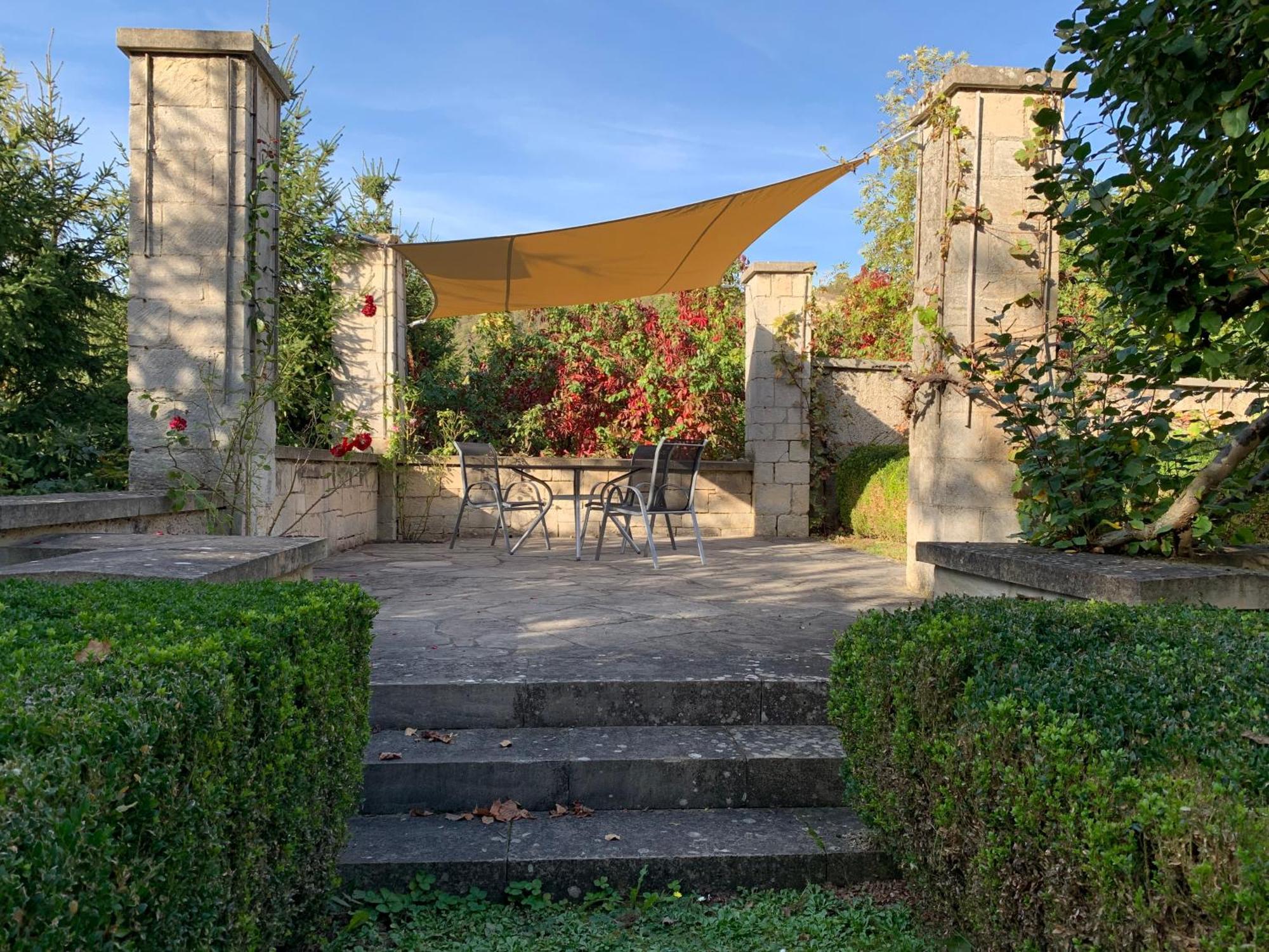 Landhaus Saaleck Наумбург Стая снимка